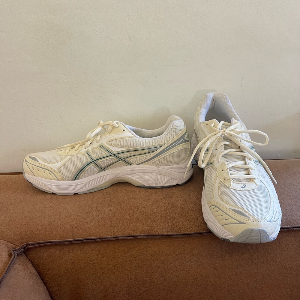 Asics Off-White and Green Athletic Shoes